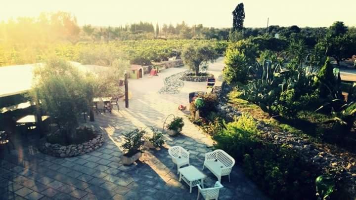 Masseria Agriturismo Il Sorriso Degli Ulivi - Dimora Di Charme Gallipoli Exterior foto